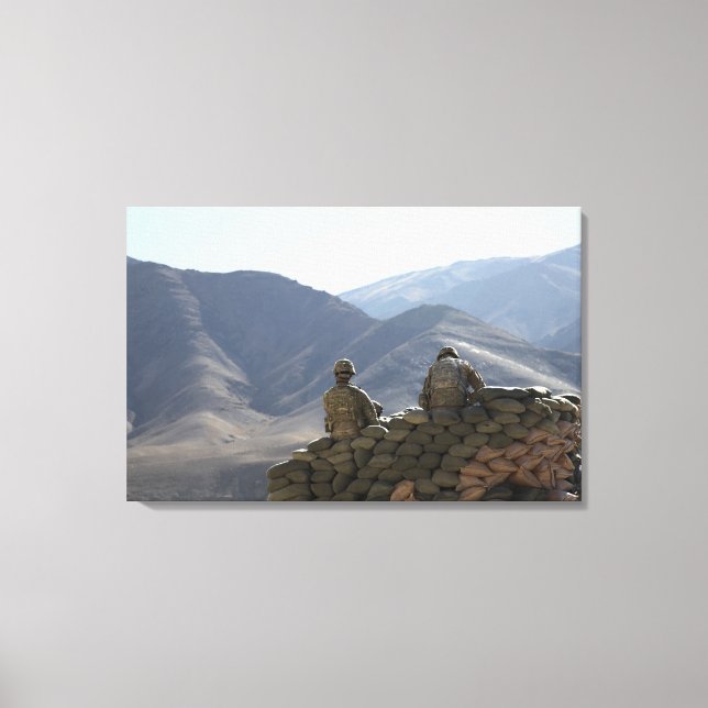 Toile les soldats gèrent du matériel de communication (Recto)