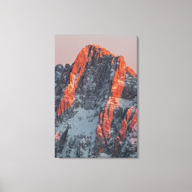 Toile Lumière du soleil sur les montagnes enneigées (Recto)