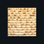 Toile Matzah<br><div class="desc">matzah, matza, foodie, matzo, matzoh, nourriture, biscuit, biscuits, drôle, cool, Pâque, pesach, chag, juif, hébreu, juif, Israël, yiddish, rabbin, nosh, saigner, judaïque, yom, tov, "yom tov", matzos, pesah, matzot, judaïsme, humour, humour, "humour juif", "humour juif", fun, casher, pessah, Pâques, religion, cadeau, cadeaux, "matzah d'amour", parve, Brooklyn, afikoman, hilarant, flatbrot, flatbrod...</div>