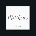 Toile Monogramme moderne personnalisé et nom de famille<br><div class="desc">Cadeau Monogramme personnalisé et Nom de famille avec nom de famille en gris style de police script moderne et monogramme en gris clair style de police script moderne comme arrière - plan avec année établie en gris sans serif style de police sur arrière - plan blanc. Parfait comme cadeau pour...</div>