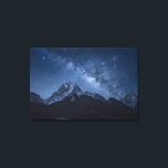 Toile Montagnes | Thamserku Mountain, Népal<br><div class="desc">Cette photo Getty Images extraordinaire montre la Voie Lactée au-dessus d'Ama Dablam près du village de Dingboche dans le parc national de Sagarmatha,  dans la région de Khumbu,  district de Solukhumbu,  est du Népal,  Asie.</div>