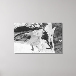 Toile Mt Rainier, WA Nisqually Glacier Climbers