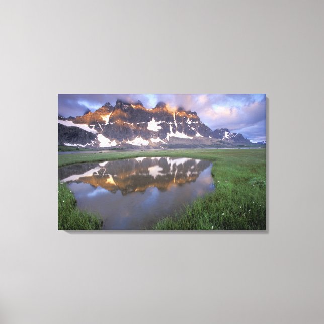 Toile NA, Canada, Alberta, vallée de Tonoquin. Jasper (Recto)