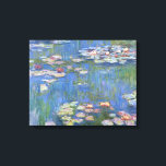 Toile Nénuphars Claude Monet - Numériquement amélioré<br><div class="desc">Cette reproduction classique d'art a été numériquement améliorée pour en faire ressortir les couleurs et les détails les plus précieux.</div>