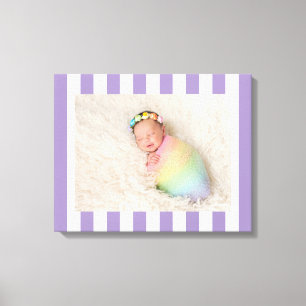 Toile Nouvelle photo de bébé fille aux rayures lavande e