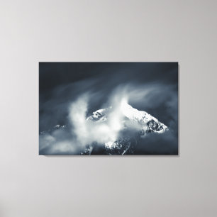 Toile Obscurité et chaos sur la montagne