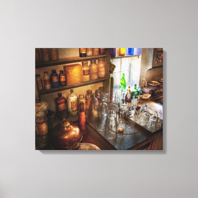 Toile Pharmacien - Un peu d'artisanat sorcier (Recto)