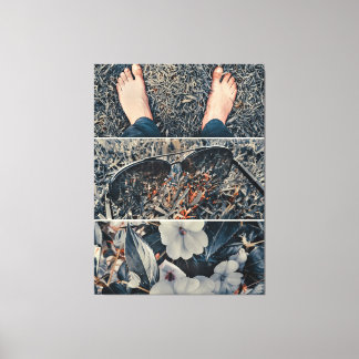 Toile Pieds nus, lunettes de soleil et fleurs sur l'herb
