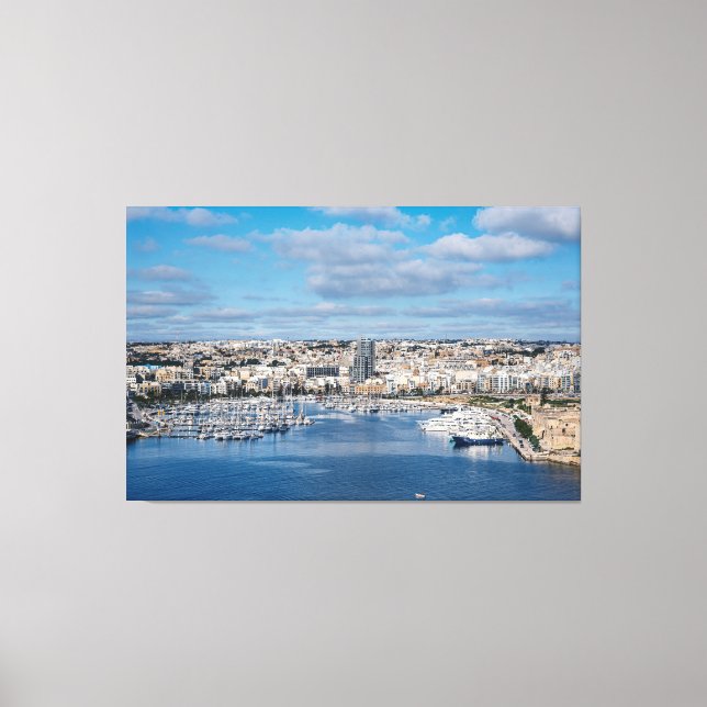 Toile Port de Sliema avec bâtiments et bateaux modernes (Recto)