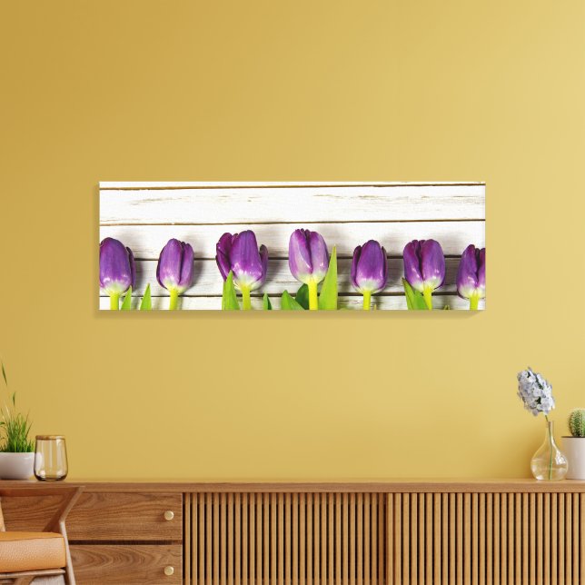 Toile rangée de tulipes violettes sur du bois (Insitu(Salon))