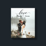 Toile Script Love Custom Nom de famille Mariage Mariée S<br><div class="desc">Script Love Nom de famille personnalisé Mariage Mariée Salle Canvas Imprimer</div>
