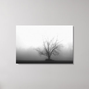 Toile Seulement - l'arbre en brouillard de matin a