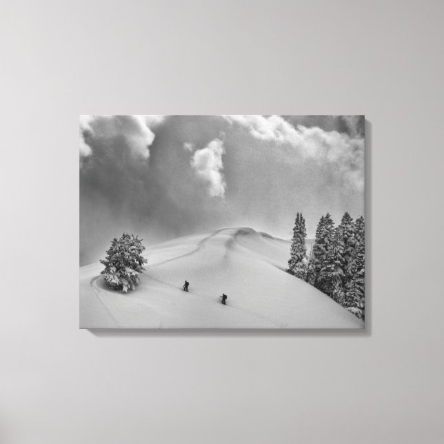 Toile Skieurs de randonnée dans la poudreuse (Recto)