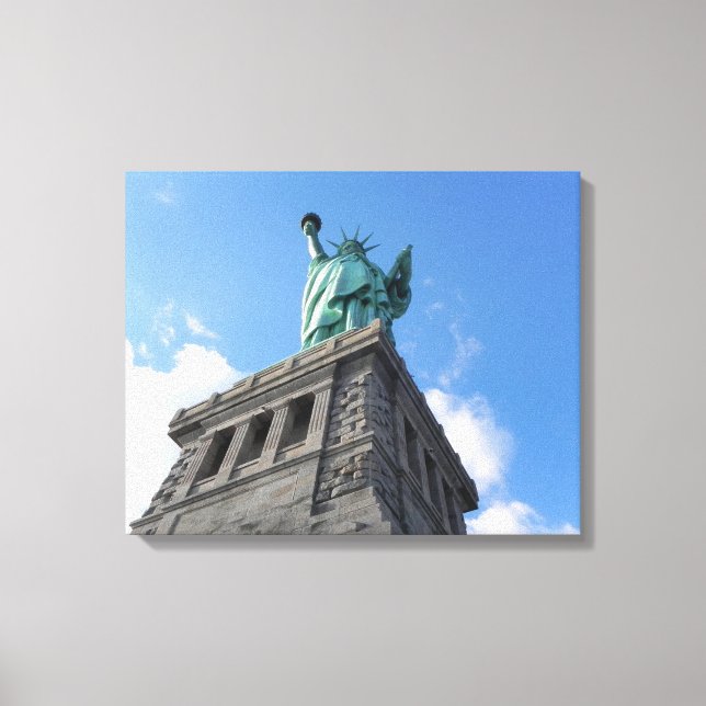 TOILE STATUE DE LA LIBERTÉ VUE D'EN BAS ENVELOPPÉE (Recto)