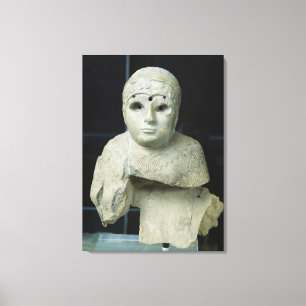 Toile Statuette d'une femme avec le châle, période