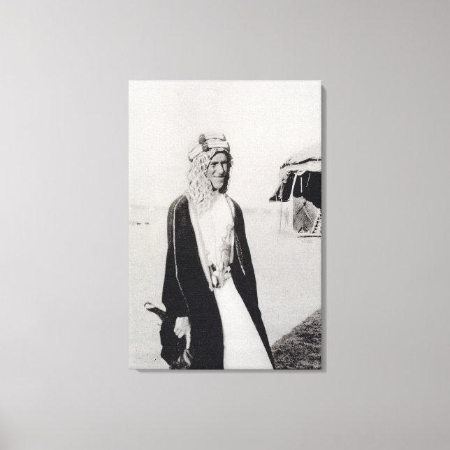 Toile T. E. Lawrence en tenue arabe (photo : (Recto)