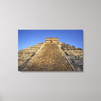 Temple de Kukulcan ou château de Castillo) en 2