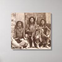 Trois Braves indiens, photographiés par le Royal E