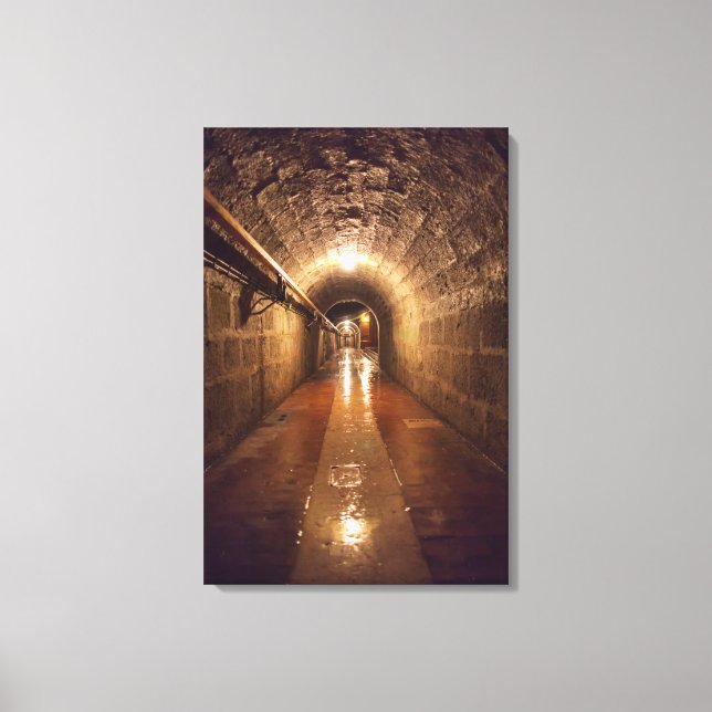 Toile Tunnel de mine de sel faiblement éclairé (Recto)