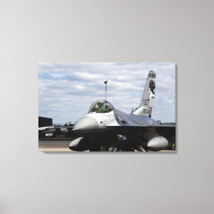 Toile Un Faucon de combat F-16