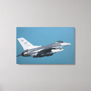 Toile Un Faucon de combat F-16 en vol
