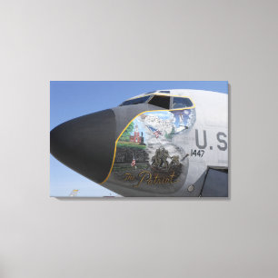 Toile Un KC-135 Stratotankeraffichant un nez patriotique
