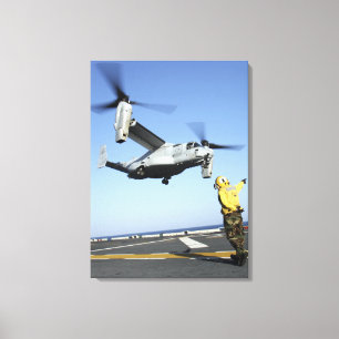 Toile Un MV-22 Osprey lance le USS Nassau