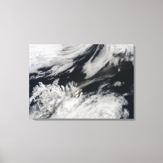 Toile Un panache gris pâle souffle du sommet (Recto)