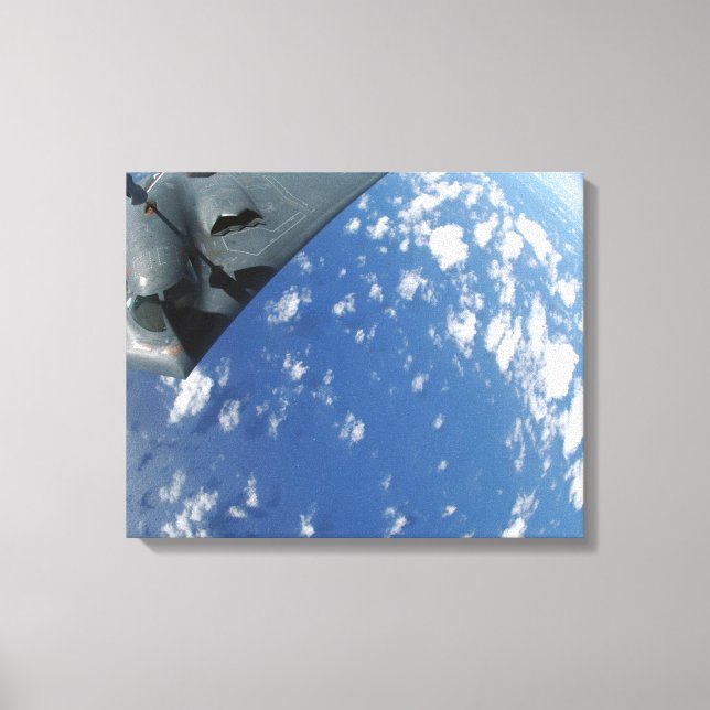 Toile Un Stratotanker KC-135 réfute un esprit B-2 (Recto)