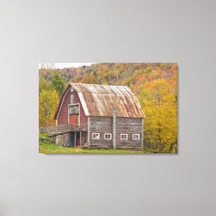 Toile Une grange en montagnes vertes du Vermont.