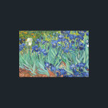 Toile Vintage Van Gogh Irises<br><div class="desc">Une magnifique impression d'Irises" peinte par Vincent van Gogh en 1890 (1853-1890),  peintre hollandais. Irises est l'une des nombreuses peintures d'Irises de Vincent van Gogh et l'une des nombreuses peintures qu'il a réalisées lors de l'asile Saint Paul-de-Mausole,  France en 1890 l'année de sa mort.</div>