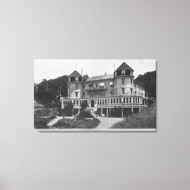 Toile Vue extérieure de l'hôtel Bon Air à Escalle (Recto)