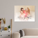 Toile We Love You Mom Script Heart Photo Overlay<br><div class="desc">Nous Vous Aimons Maman Script Heart Motif Personnalisé Photo Overlay. Remplacez l'exemple de photo par le vôtre qui est au-dessus de la typographie set We Love You Mom avec motif cardiaque artistique.</div>