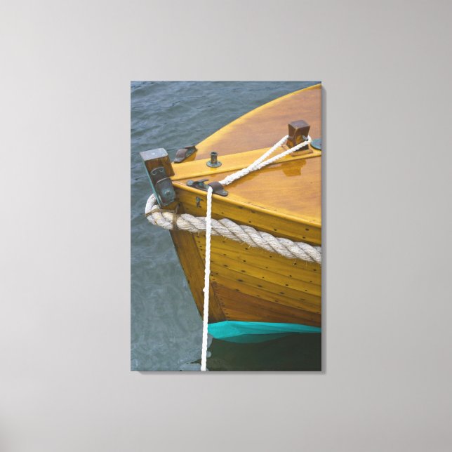 Toile Wooden Sailboat In Water (Recto)