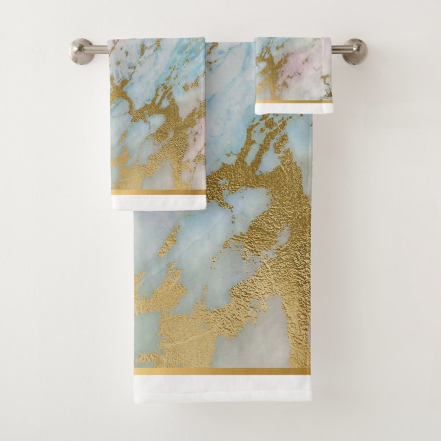 TOILETTE DE SALLE DE BAINS EN MARBRE PASTEL LUXUEU (En situation)