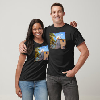 Toits sur T-shirt sur le toit