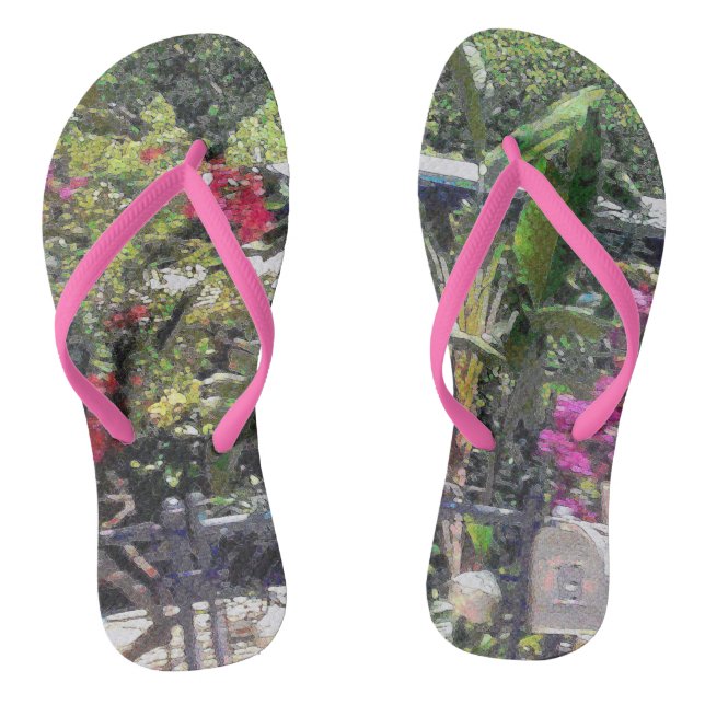 Tongs À travers une porte de jardin... (Semelle)