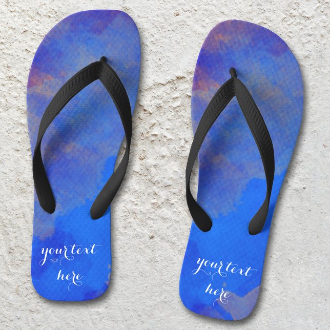 Tongs Aquarelle Abstraite Lavande bleue Indigo (Flip flops featuring a lavender blue and purple original watercolor painting)