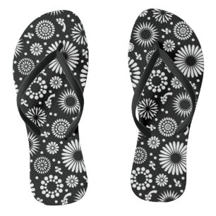 Tongs Boho fleurs Motif floral vectoriel noir et blanc
