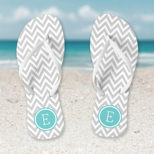 Tongs Chevron gris et turquoise Monogram