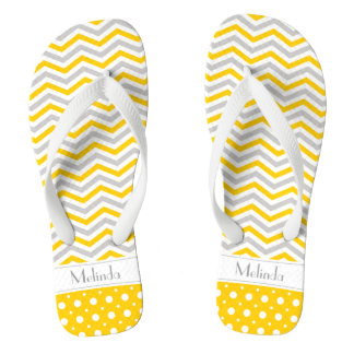 Tongs Chevron & pois modernes jaune, gris, blanc