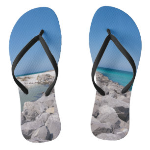 Tongs de milieu de la jetée de l'île de Shell