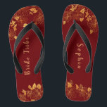 Tongs Elégante tribu Mariée Bourgogne foncée & Gold Foli<br><div class="desc">Ces élégantes tongs motifs de feuillage doré et bordeaux foncé ont un arrière - plan bordeaux foncé, orné d'un motif de verdure doré et d'une typographie moderne personnalisable. La combinaison du riche bordeaux et de l'or chatoyant crée une esthétique élégante et luxueuse. C'est un beau cadeau pour votre tribu nuptiale....</div>