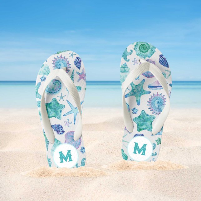 Tongs Enfants Aquarelle Coques de mer et monogramme d'étoiles de (Watercolor Sea Shells and Starfish Monogram Kid's Flip Flops)