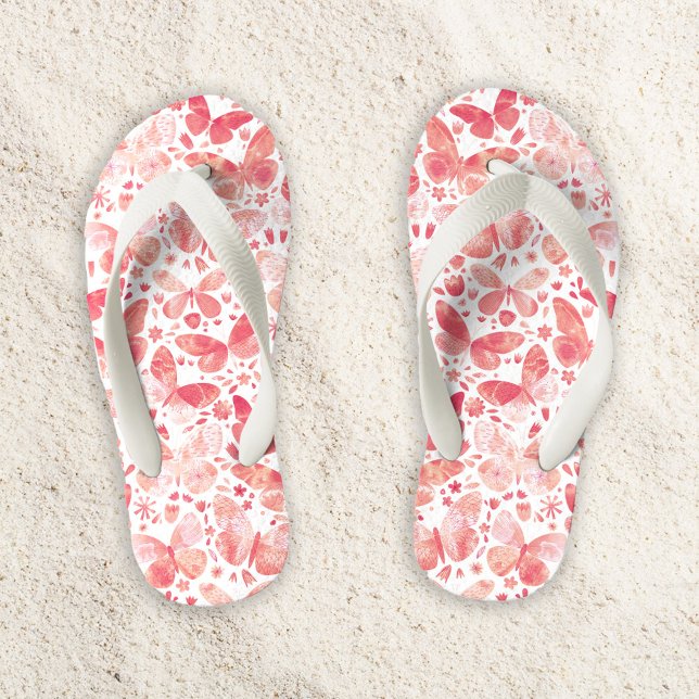 Tongs Enfants Aquarelle Papillon Motif Coral rose (Cute coral pink butterfly watercolor pattern flip flops)