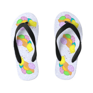 Tongs Enfants Oeufs De Pâques Et Pièces De Feuilles À Repasser