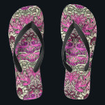 Tongs FLEURS, PAONS ET DRAGONS ,Rose Noir Blanc<br><div class="desc">Dessin floral coloré,  élégant et classique avec des volutes,  des figures de paon,  d'oiseau et de dragon en rose,  noir,  blanc,  fuchsia,  violet,  couleurs réélaborées à partir de tissu textile vintage</div>