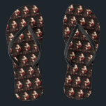 Tongs Golden Retriever with Santa Clause Christmas<br><div class="desc">Laissez-vous tenter par l'esprit des vacances grâce à notre design de Noël Père Noël et Chien. C'est l'ajout parfait à votre collection festive !</div>