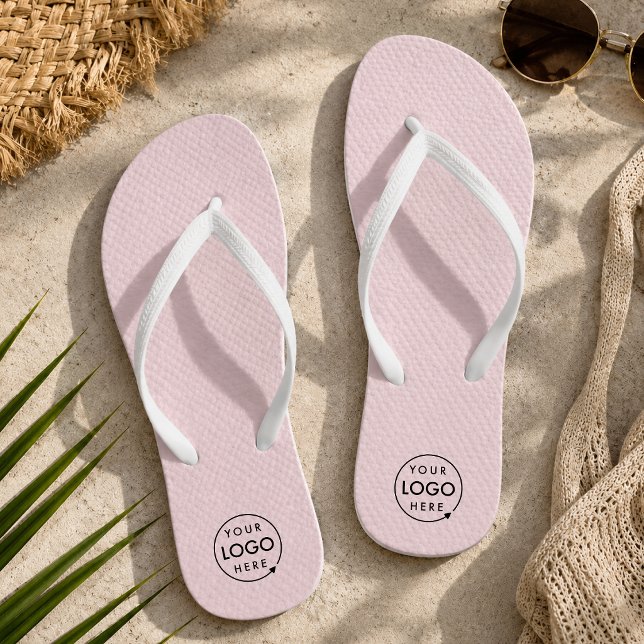 Tongs Logo | Chaussures de plage de piscine rose m (Custom blush logo flip flops for spa retreats, event pool bags, and boutique gifts.)