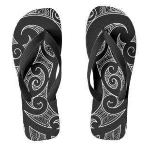 Tongs Maori tout noir